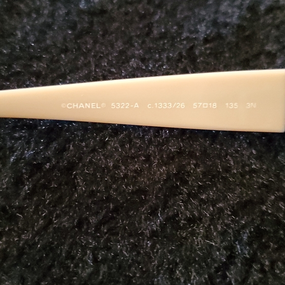 Chanel Sunglasses , FIRM PRICE - Picture 4 of 8